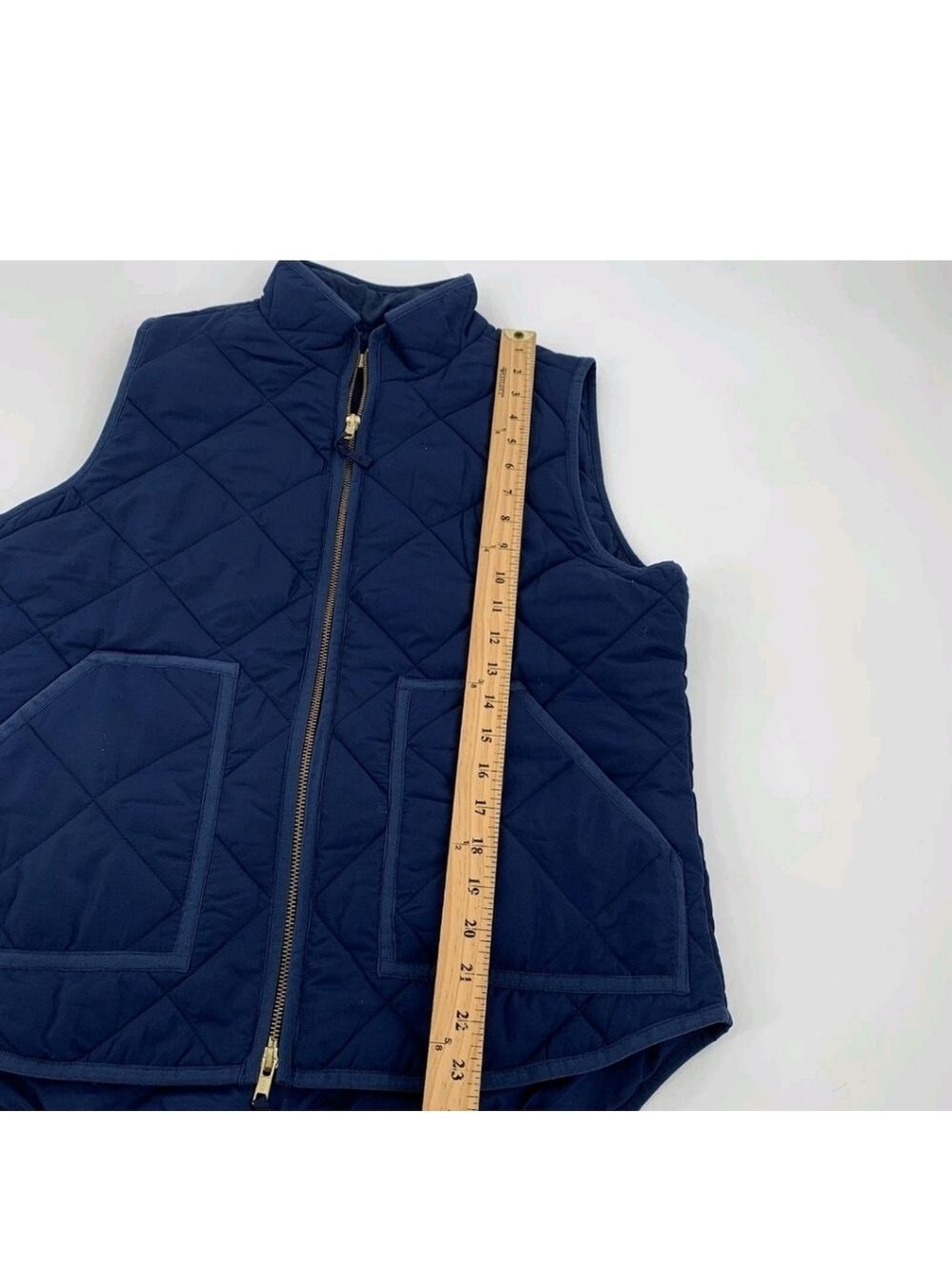 J.Crew Women’s Quilted Puffer Vest Navy Blue Full Zip Lightweight Layering Size - Picture 5 of 8